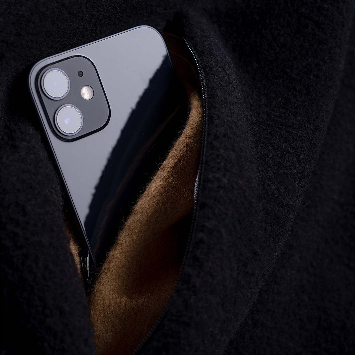 Merino Fleece Vest - Onyx