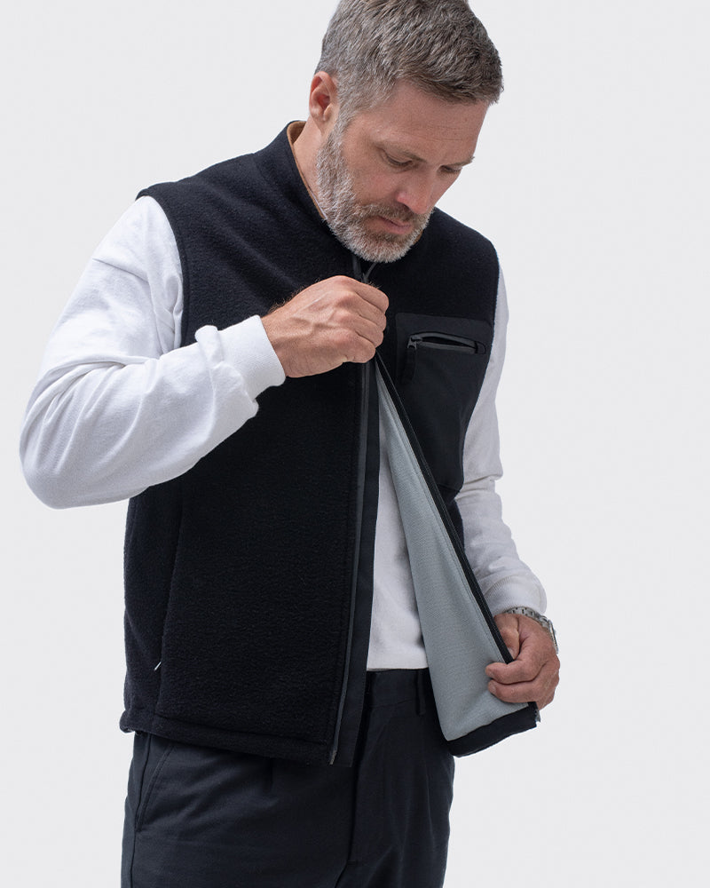 Merino Fleece Vest - Onyx