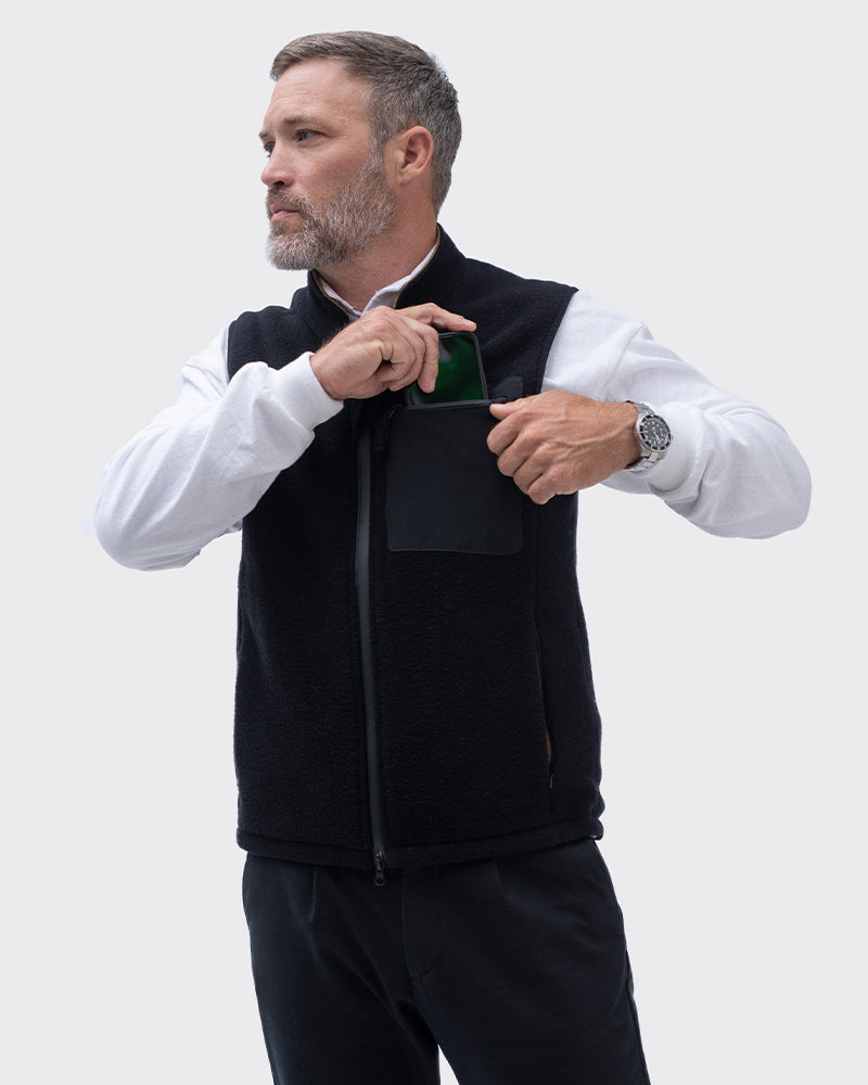 Merino Fleece Vest - Onyx