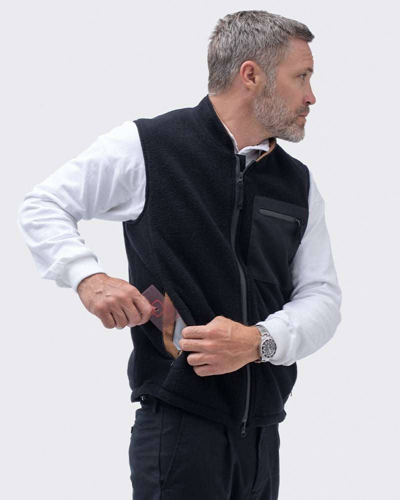 Merino Fleece Vest - Onyx