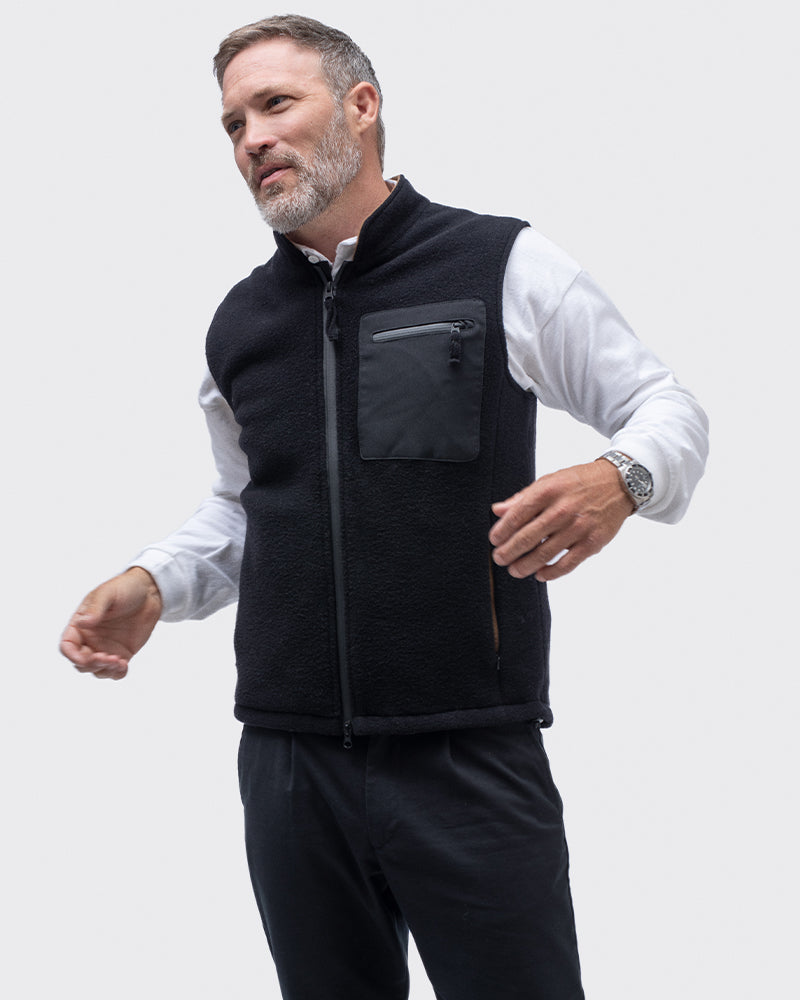 Merino Fleece Vest - Onyx